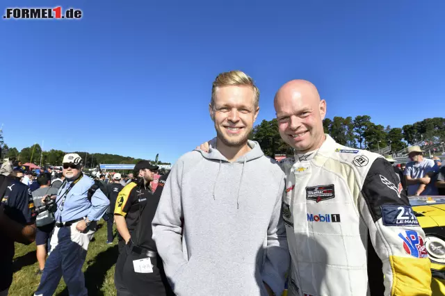 Foto zur News: Highlights des Tages: Wofür Verstappen eine Extra-Trophäe bekam