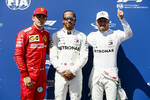 Foto zur News: Charles Leclerc (Ferrari), Lewis Hamilton (Mercedes) und Valtteri Bottas (Mercedes)