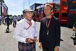 Foto zur News: Jackie Stewart und Nico Rosberg