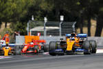Foto zur News: Carlos Sainz (McLaren), Lando Norris (McLaren) und Sebastian Vettel (Ferrari)