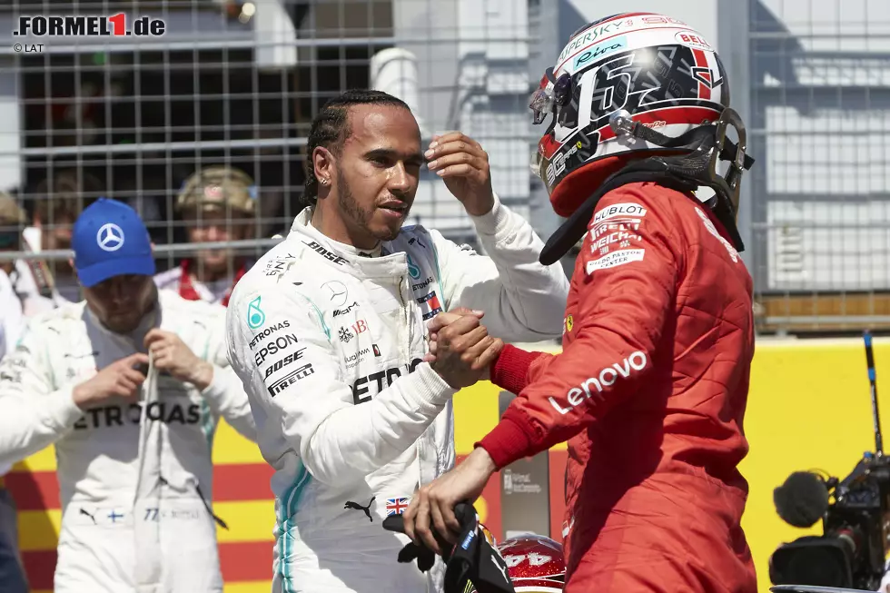 Foto zur News: Lewis Hamilton (Mercedes) und Charles Leclerc (Ferrari)