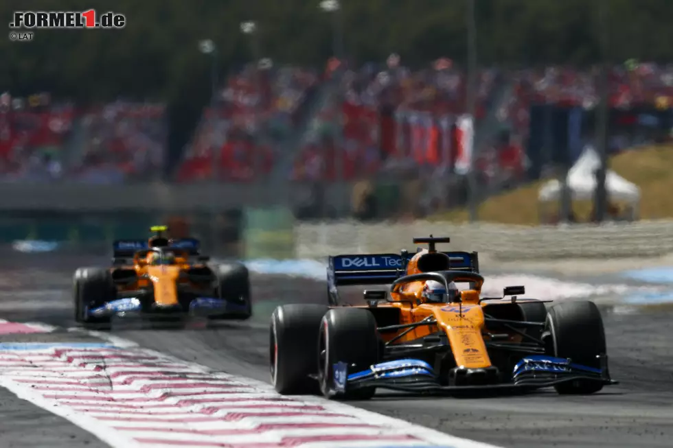 Foto zur News: Carlos Sainz (McLaren) und Lando Norris (McLaren)