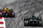 Foto zur News: Max Verstappen (Red Bull) und Daniel Ricciardo (Renault)