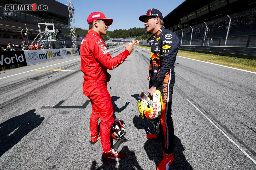 Foto zur News: Charles Leclerc (Ferrari) und Max Verstappen (Red Bull)