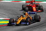 Foto zur News: Lando Norris (McLaren) und Sebastian Vettel (Ferrari)