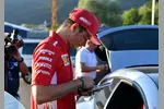 Foto zur News: Charles Leclerc (Ferrari) und Max Verstappen (Red Bull)