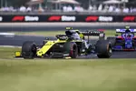 Foto zur News: Nico Hülkenberg (Renault) und Alexander Albon (Toro Rosso)