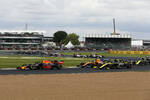 Foto zur News: Pierre Gasly (Red Bull), Lando Norris (McLaren) und Daniel Ricciardo (Renault)