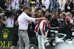 Foto zur News: Jenson Button und Lewis Hamilton (Mercedes)