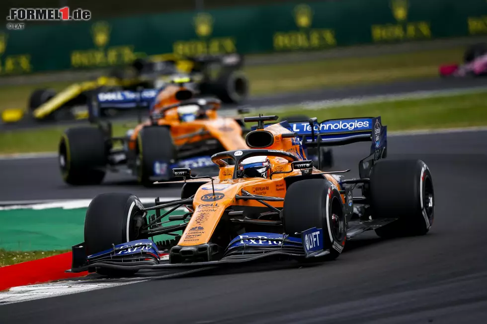 Foto zur News: Carlos Sainz (McLaren) und Lando Norris (McLaren)