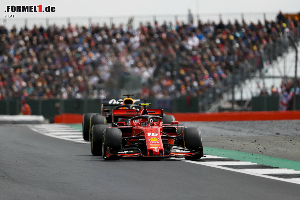 Foto zur News: Charles Leclerc und Max Verstappen verewigten sich mit ihrem Kampf in den Formel-1-Annalen