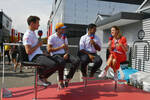 Foto zur News: Lando Norris (McLaren), Carlos Sainz (McLaren) und Karun Chandhok
