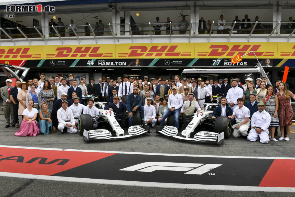 Foto zur News: Lewis Hamilton (Mercedes), Valtteri Bottas (Mercedes), Toto Wolff, Esteban Ocon und Esteban Gutierrez
