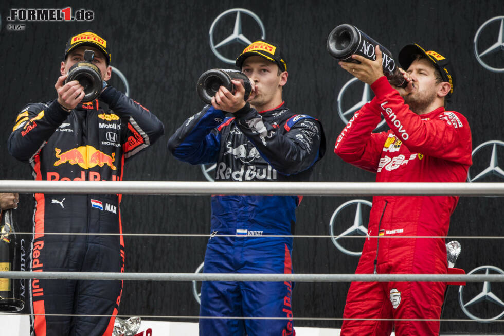 Foto zur News: Max Verstappen (Red Bull), Daniil Kwjat (Toro Rosso) und Sebastian Vettel (Ferrari)