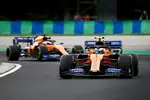 Foto zur News: Lando Norris (McLaren) und Carlos Sainz (McLaren)