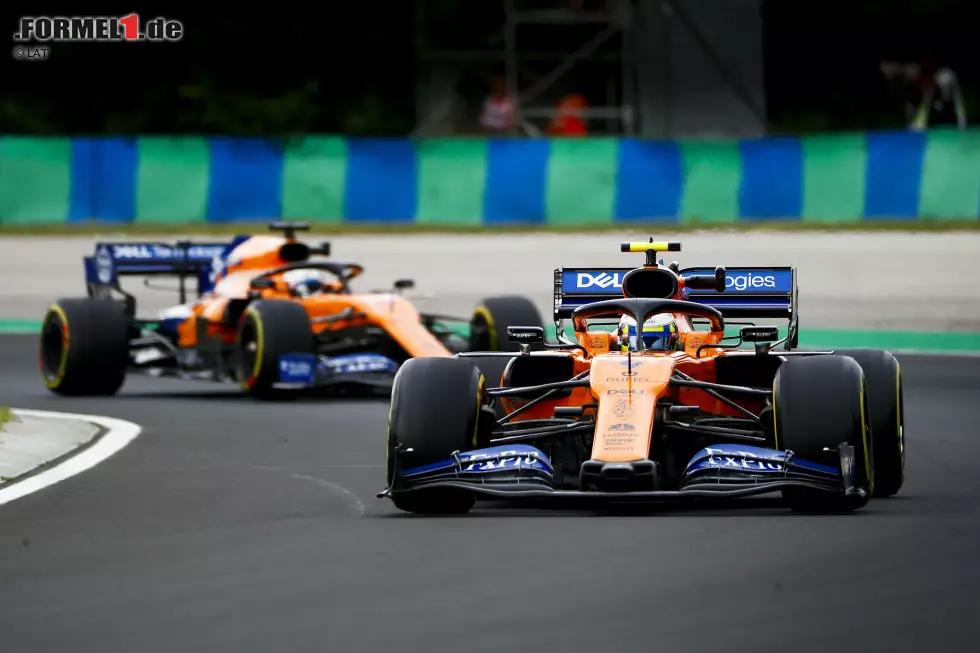 Foto zur News: Lando Norris (McLaren) und Carlos Sainz (McLaren)