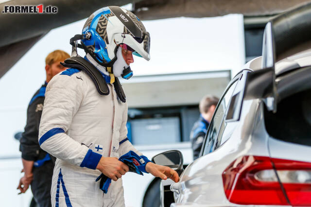 Foto zur News: Valtteri Bottas nutzte die Sommerpause der Formel 1 für einen weiteren Rallye-Test. Wir haben die Beweisfotos!