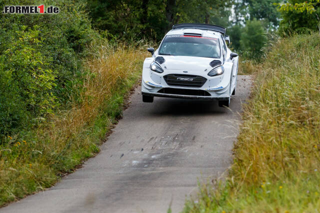 Foto zur News: Rallye-Test von Valtteri Bottas