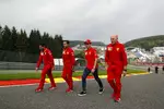 Foto zur News: Charles Leclerc (Ferrari) und Jock Clear