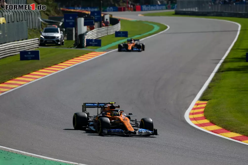 Foto zur News: Lando Norris (McLaren) und Carlos Sainz (McLaren)