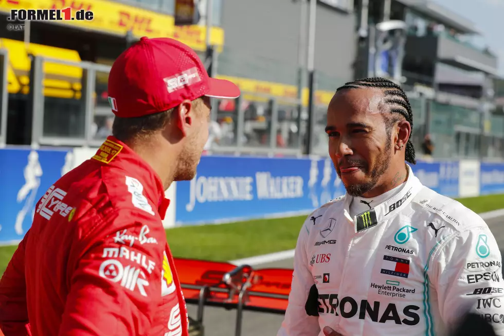 Foto zur News: Lewis Hamilton (Mercedes) und Sebastian Vettel (Ferrari)