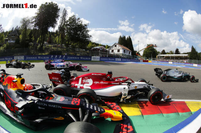 Foto zur News: Formel-1-Live-Ticker: Alfa-Teamchef sauer: Verstappen-Manöver 