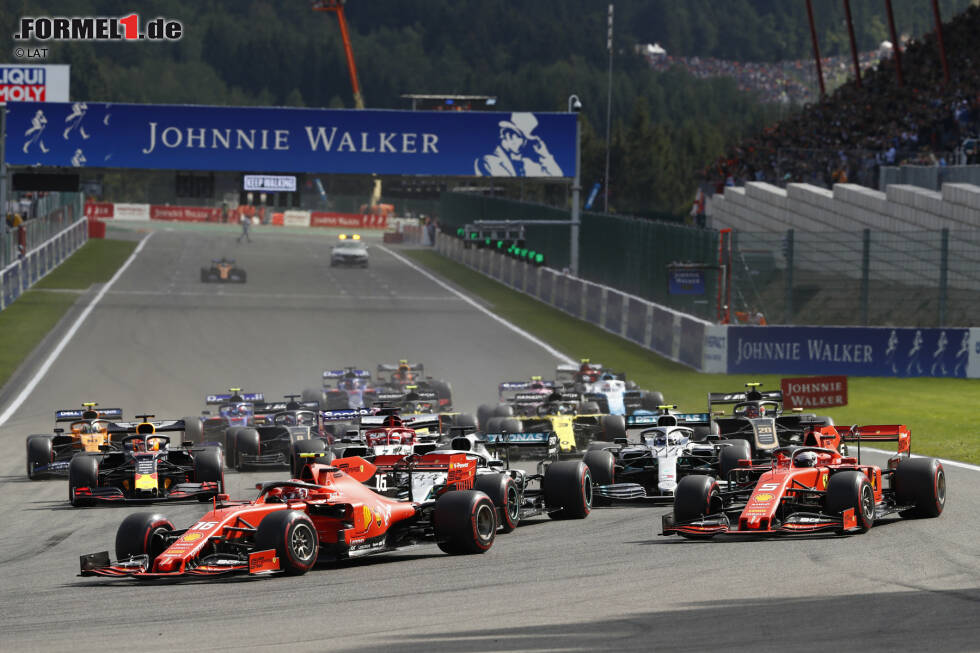 Foto zur News: Charles Leclerc (Ferrari), Sebastian Vettel (Ferrari), Lewis Hamilton (Mercedes) und Valtteri Bottas (Mercedes)