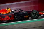 Foto zur News: Alexander Albon (Red Bull)