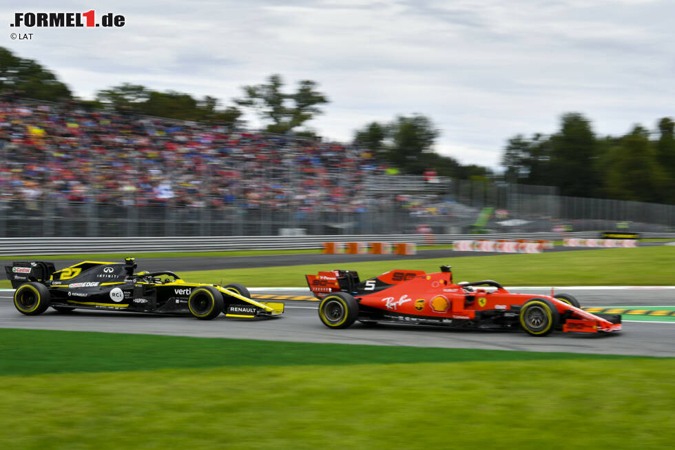 Foto zur News: Sebastian Vettel (Ferrari) und Nico Hülkenberg (Renault)