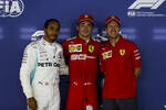 Foto zur News: Lewis Hamilton (Mercedes), Charles Leclerc (Ferrari) und Sebastian Vettel (Ferrari)