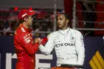 Foto zur News: Sebastian Vettel (Ferrari) und Lewis Hamilton (Mercedes)