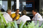 Foto zur News: Alain Prost, Cyril Abiteboul und Zak Brown