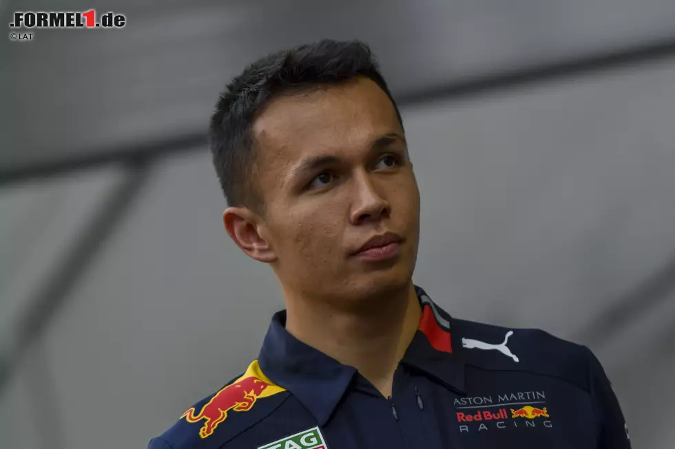 Foto zur News: Alexander Albon (Red Bull)