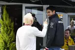 Foto zur News: Jacques Villeneuve und Esteban Ocon