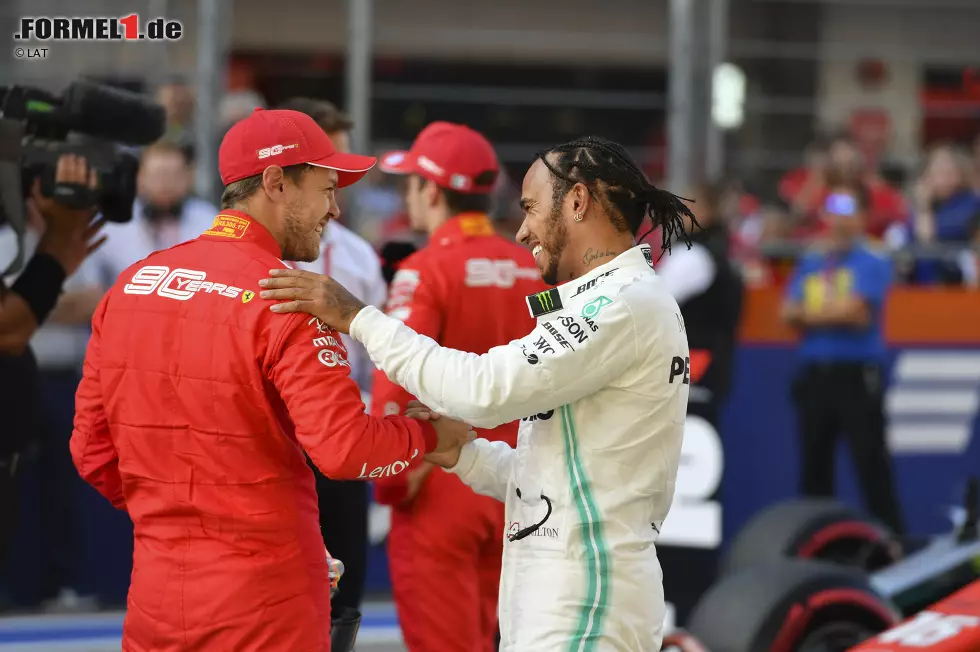 Foto zur News: Lewis Hamilton (Mercedes) und Sebastian Vettel (Ferrari)