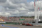 Foto zur News: Sebastian Vettel (Ferrari), Charles Leclerc (Ferrari), Lewis Hamilton (Mercedes) und Carlos Sainz (McLaren)