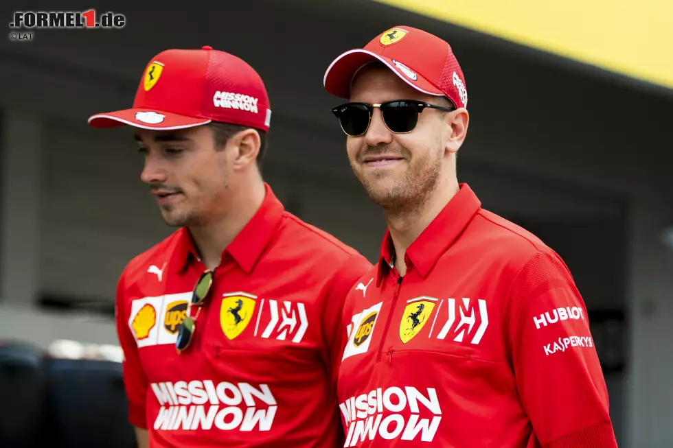 Foto zur News: Sebastian Vettel (Ferrari) und Charles Leclerc (Ferrari)