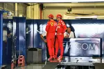 Foto zur News: Sebastian Vettel (Ferrari) und Charles Leclerc (Ferrari)