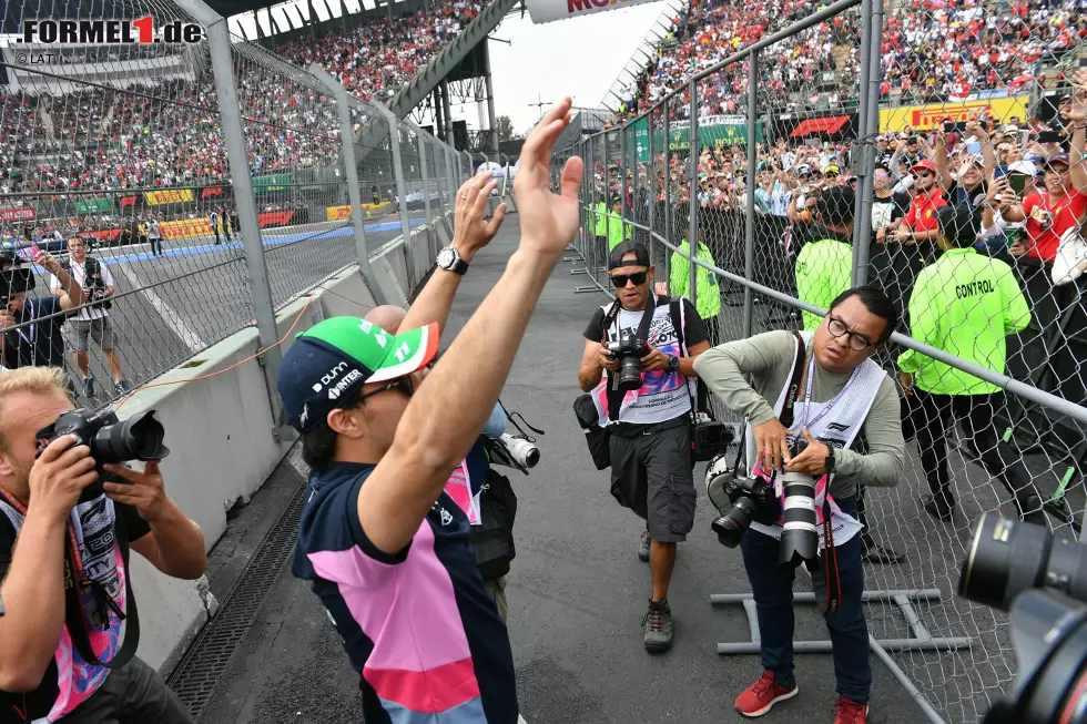 Foto zur News: Sergio Perez (Racing Point)