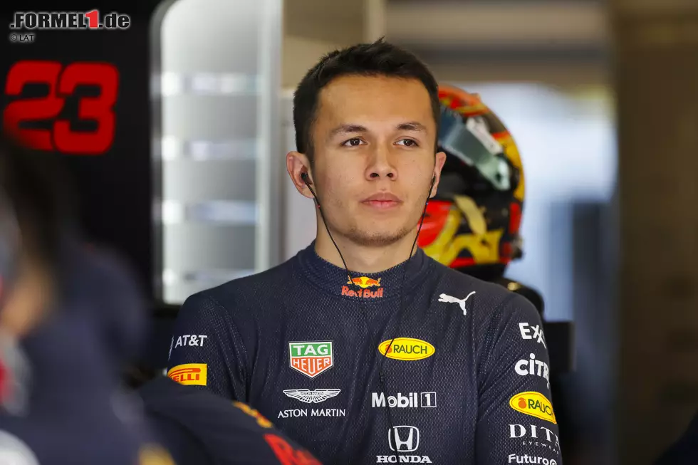 Foto zur News: Alexander Albon (Red Bull)