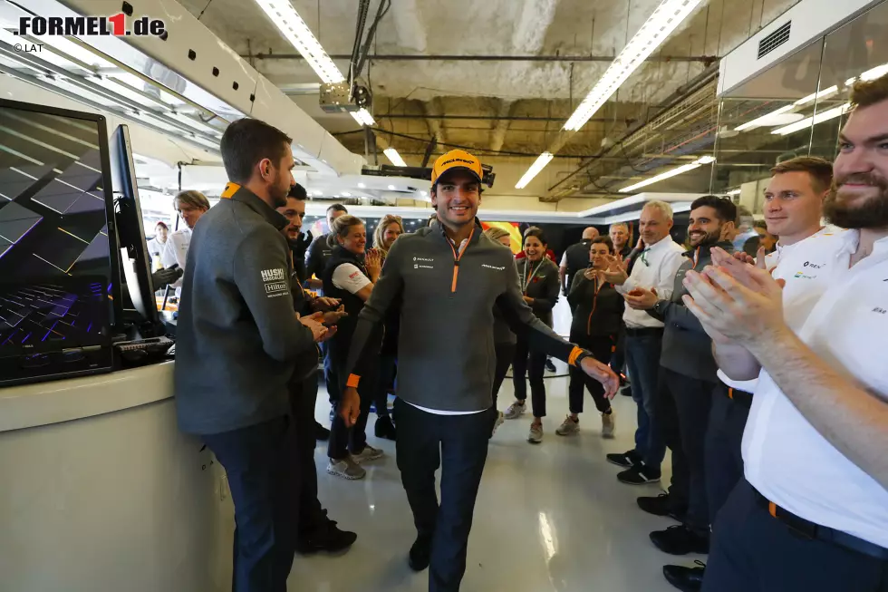 Foto zur News: Carlos Sainz (McLaren)