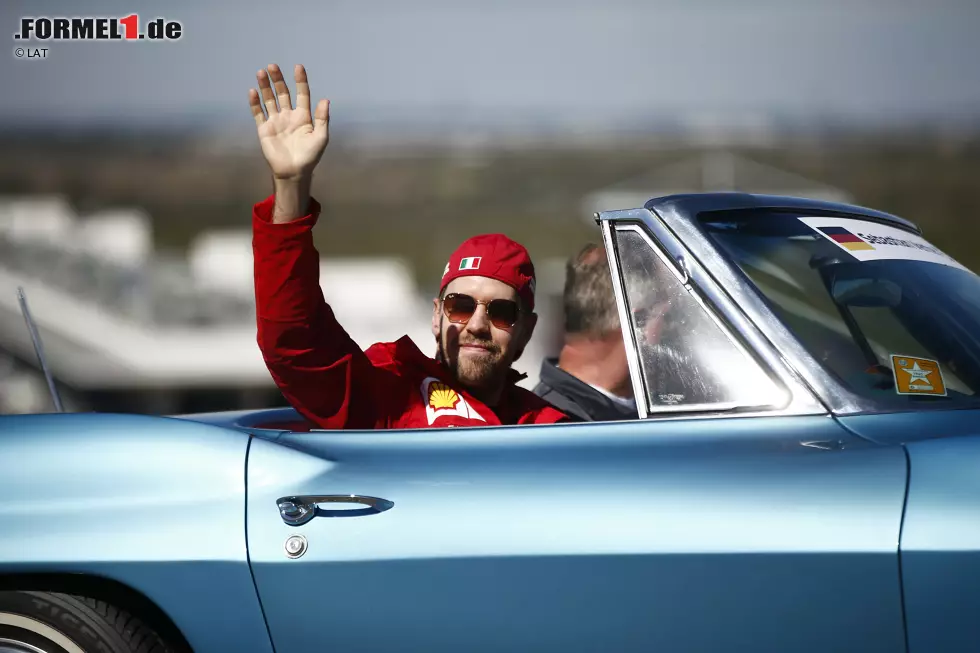 Foto zur News: Sebastian Vettel (Ferrari)