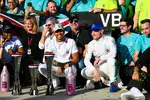 Foto zur News: Lewis Hamilton (Mercedes) und Valtteri Bottas (Mercedes)