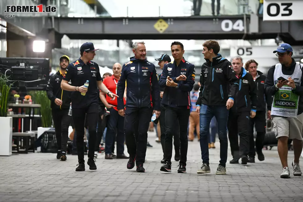 Foto zur News: Max Verstappen (Red Bull), Alexander Albon (Red Bull) und George Russell (Williams)