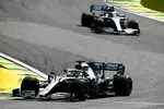 Foto zur News: Lewis Hamilton (Mercedes) und Valtteri Bottas (Mercedes)