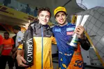 Foto zur News: Lando Norris (McLaren) und Carlos Sainz (McLaren)