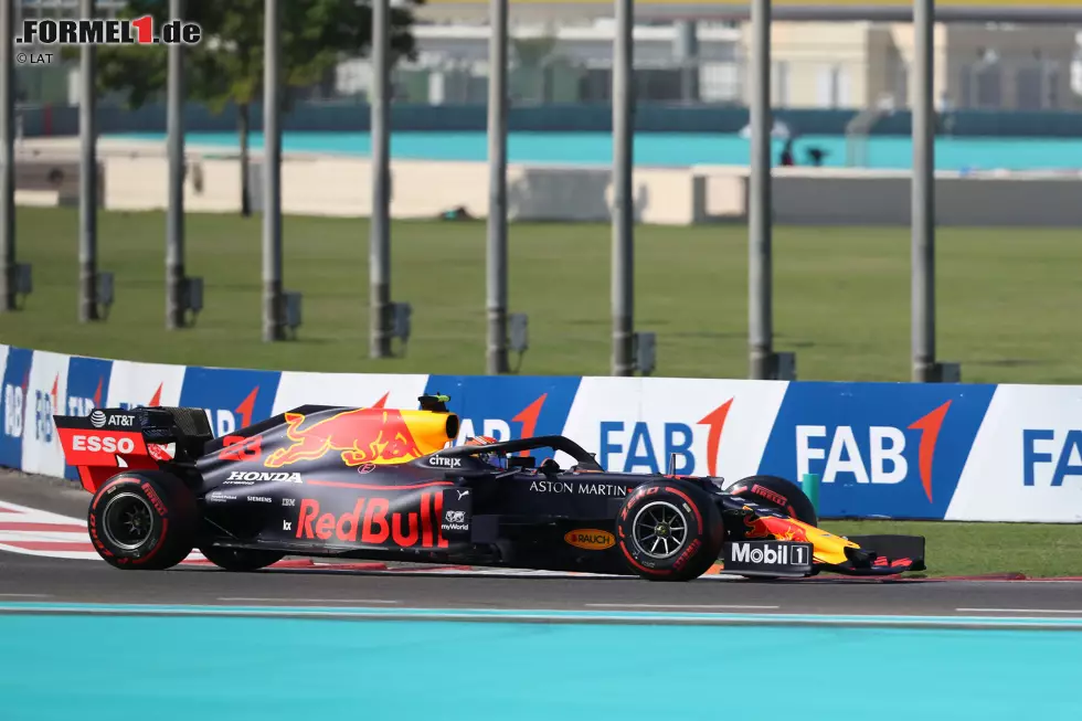 Foto zur News: Alexander Albon (Red Bull)