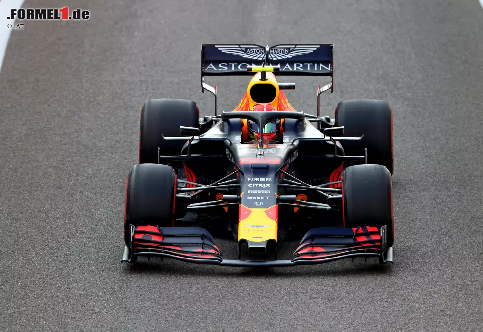 Foto zur News: Alexander Albon (Red Bull)