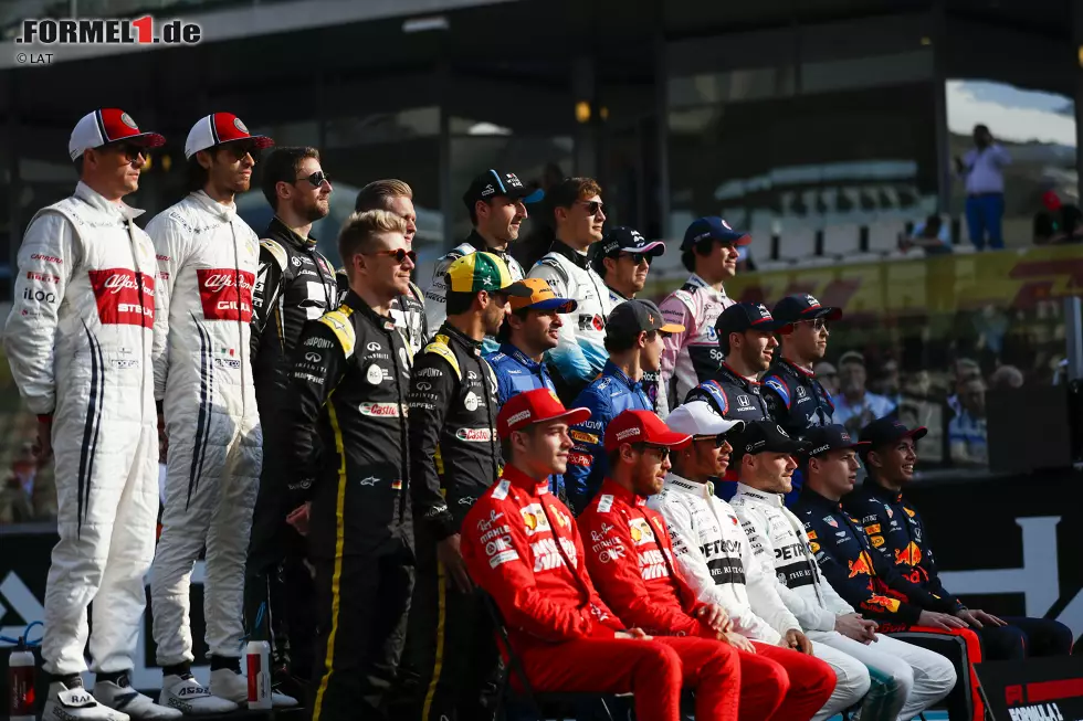 Foto zur News: Kimi Räikkönen (Alfa Romeo), Antonio Giovinazzi (Alfa Romeo), Romain Grosjean (Haas), Kevin Magnussen (Haas), Robert Kubica (Williams), George Russell (Williams), Sergio Perez (Racing Point), Lance Stroll (Racing Point), Nico Hülkenberg (Renault), Daniel