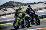 Foto zur News: Valentino Rossi und Lewis Hamilton